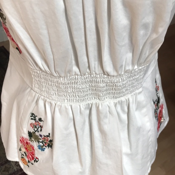 Sundance Catalog sleeveless white embroidery peplum top, size small - Picture 7 of 9